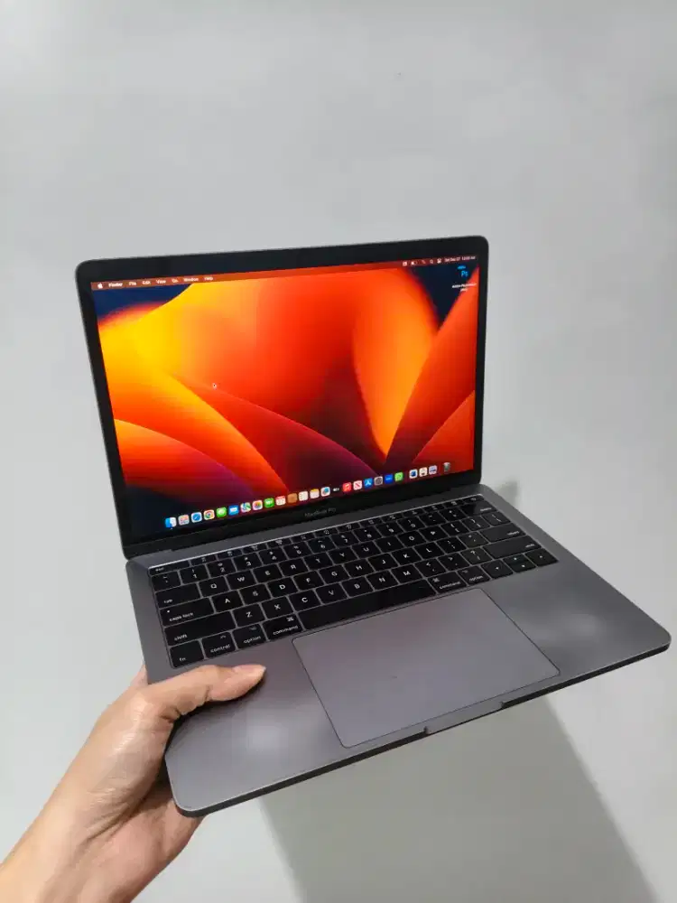 Macbook Pro 2017 8/128gb Non Touchbar