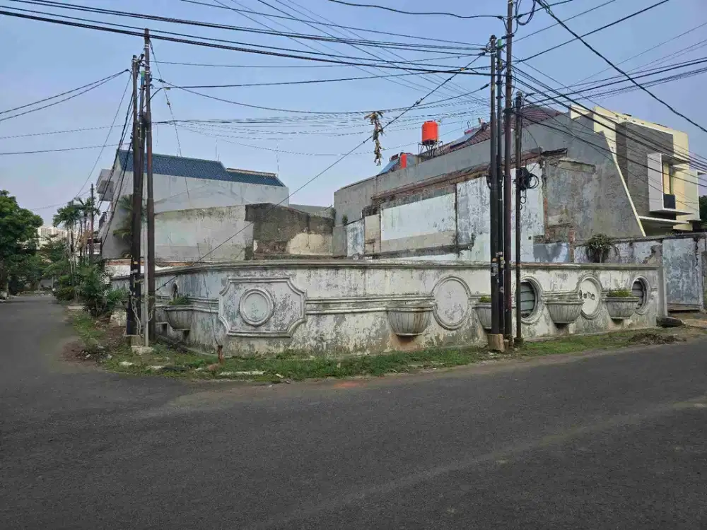 Kavling Hoek di Pulomas Utara, Lokasi Bagus
