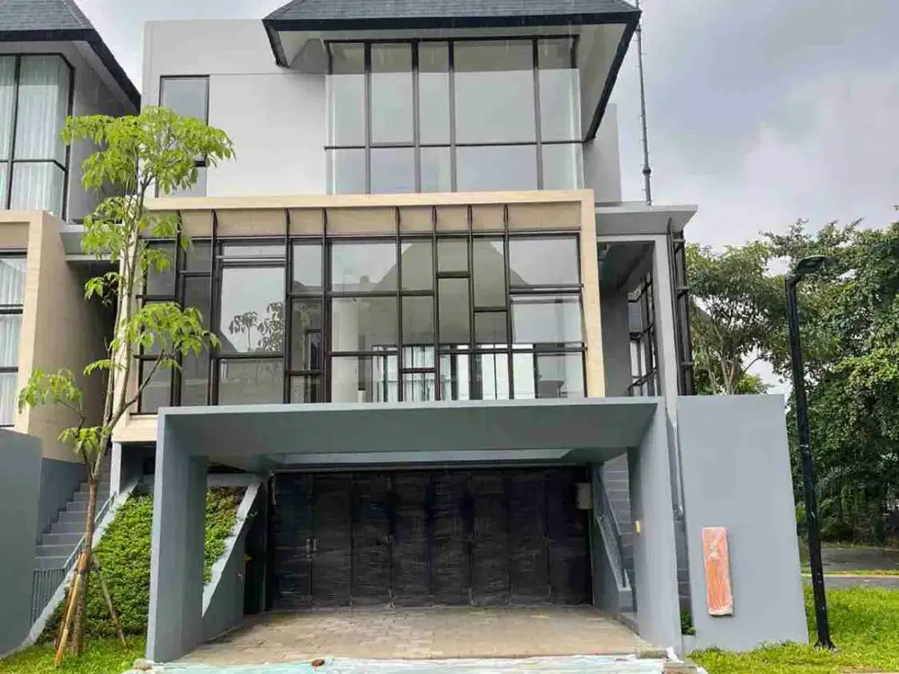 For Sale Rumah Dalam Komplek Besar Lebak bulus Jakarta Selatan