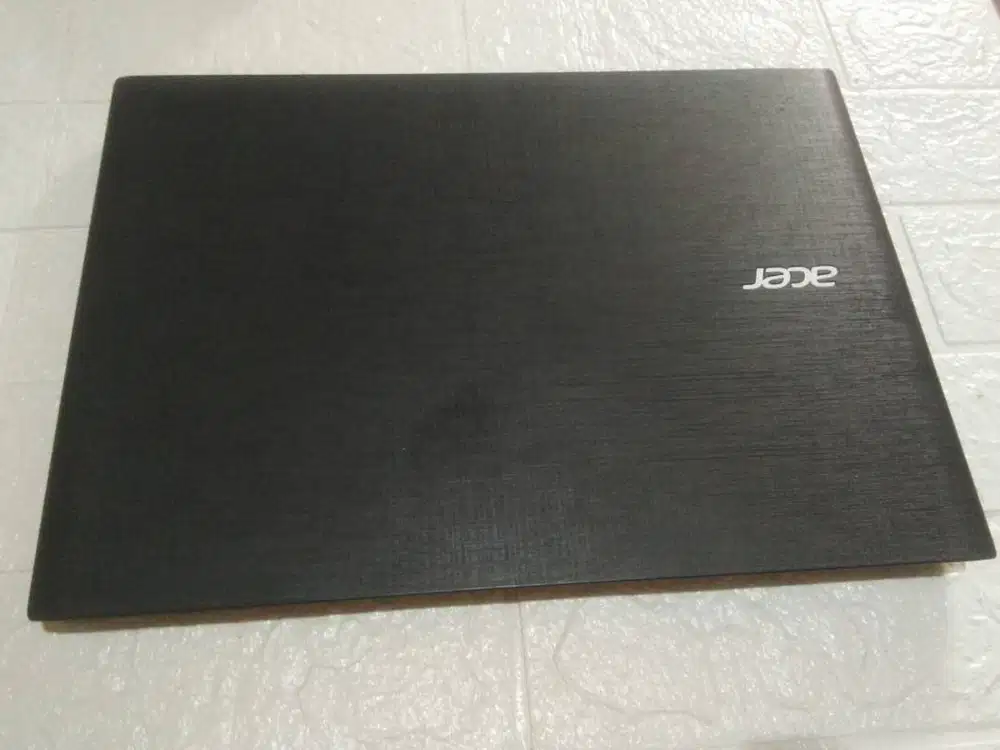 LAPTOP ACER ASPIRE E5-422 RAM 8GB SSD 512GB AMD RADEON Graphic 1GB