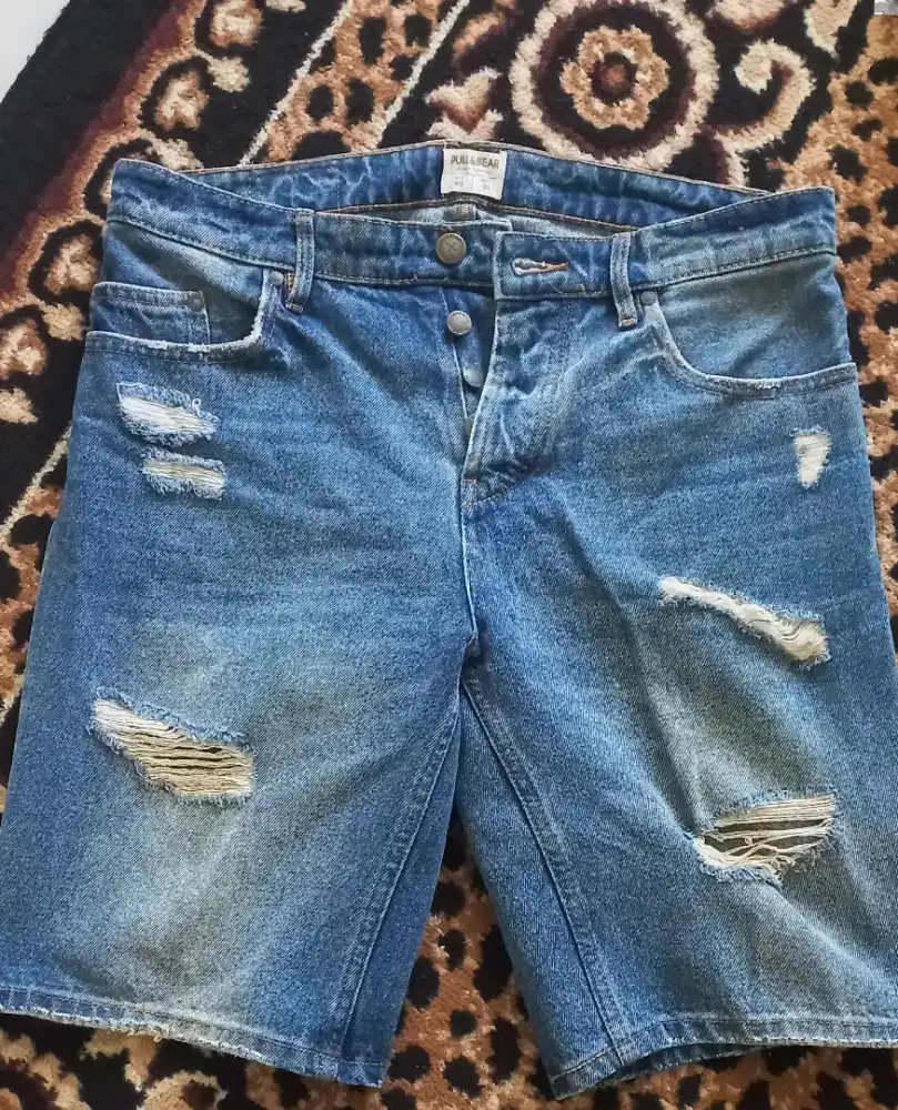 Celana Pendek Pull & Bear Original