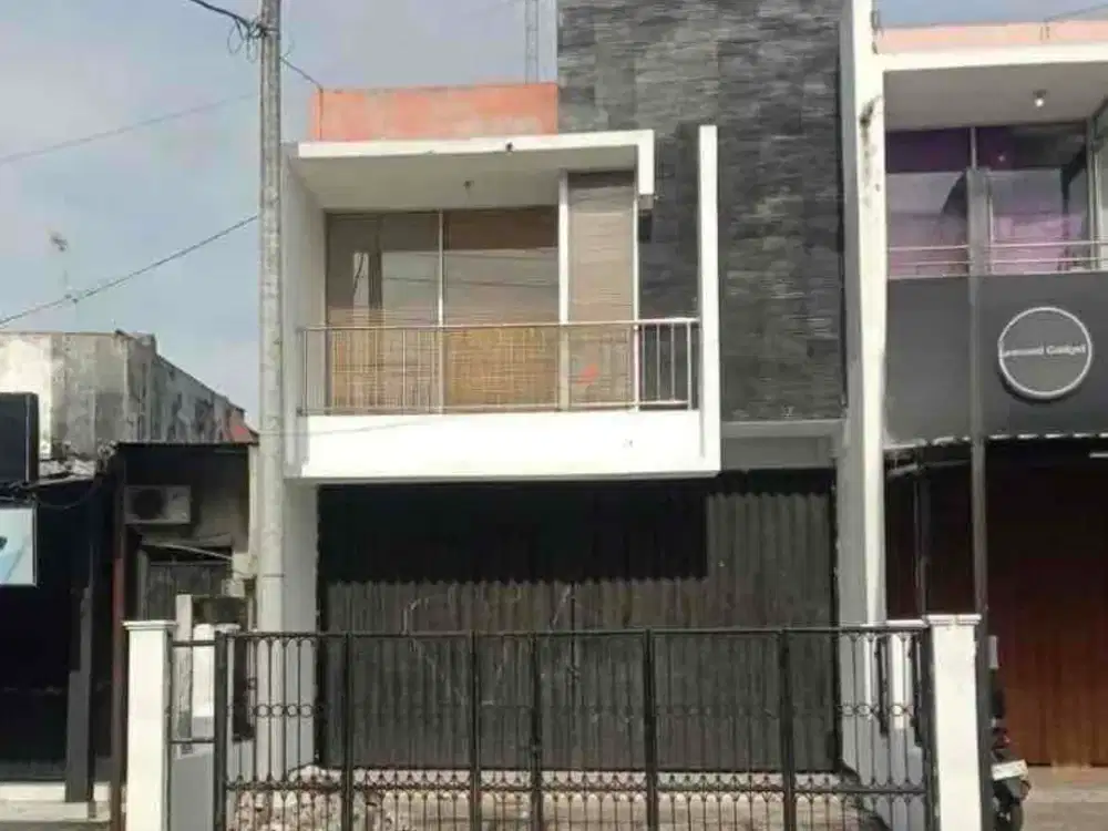Di sewakan ruko strategis di jln x urang sleman