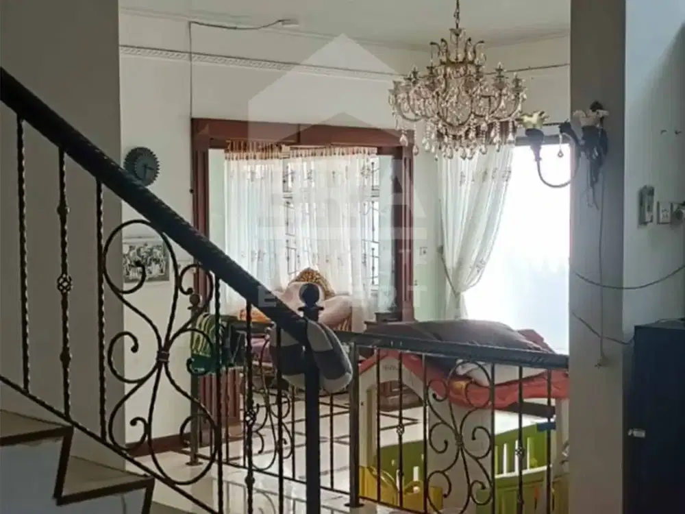 Rumah Hoek 2 Lantai Siap Huni, 7 Menit ke Mall Panakkukang Square @Makassar, Sulawesi Selatan