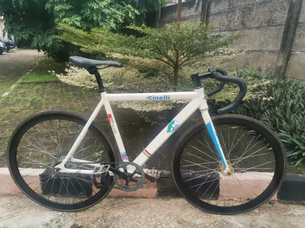 Sepeda fixie Prompt