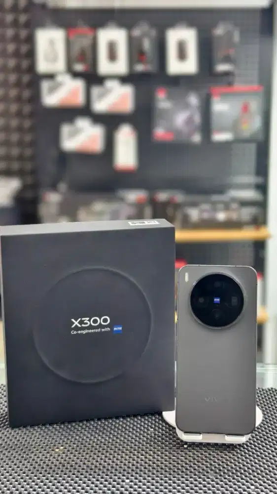 Vivo X300 Black 12/256
