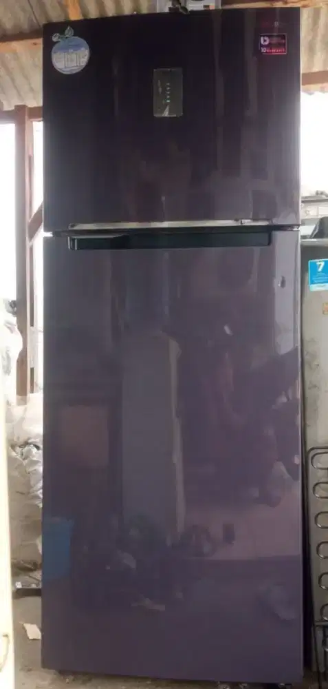 Kulkas 2pintu jumbo merek Samsung