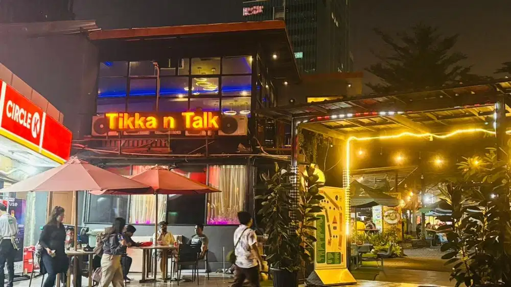 PR / Sales Executive Lounge & Bar