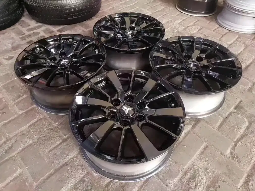 Velg Ori Mitsubishi Pajero Dakar ROCKFORD R18 Exceed GLX Strada Triton