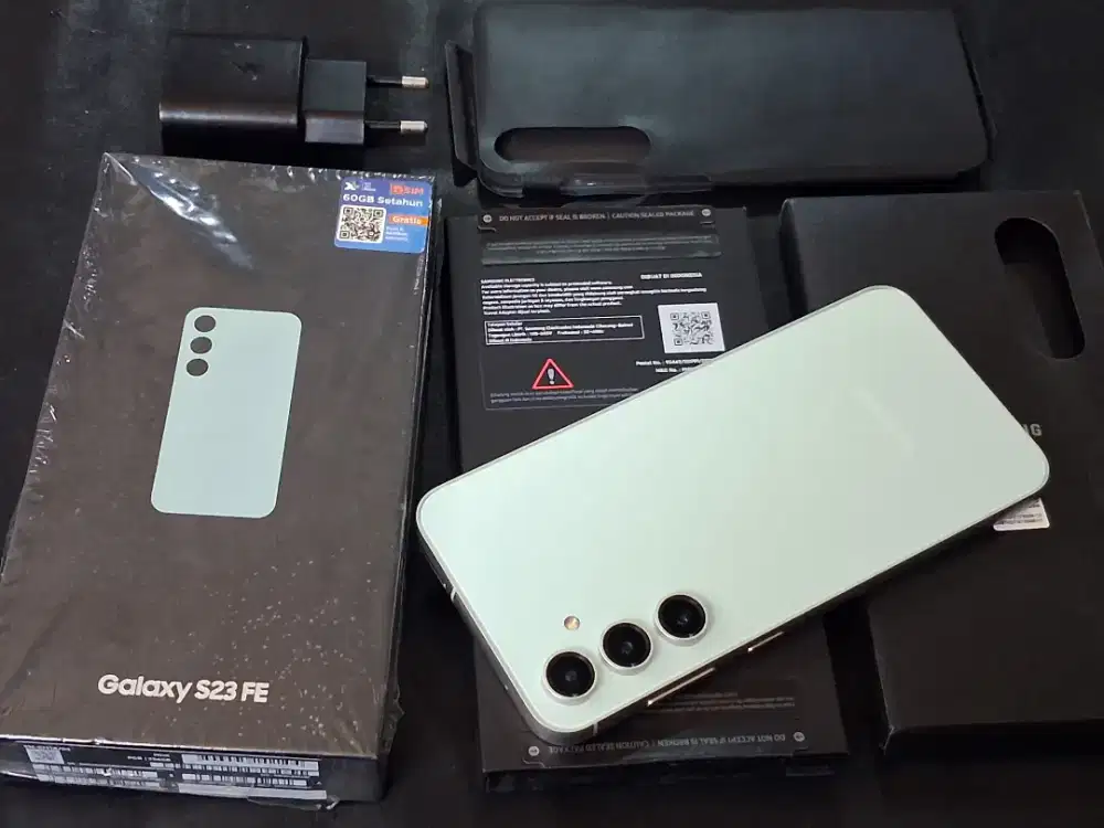 Samsung S23 FE 8/256Gb