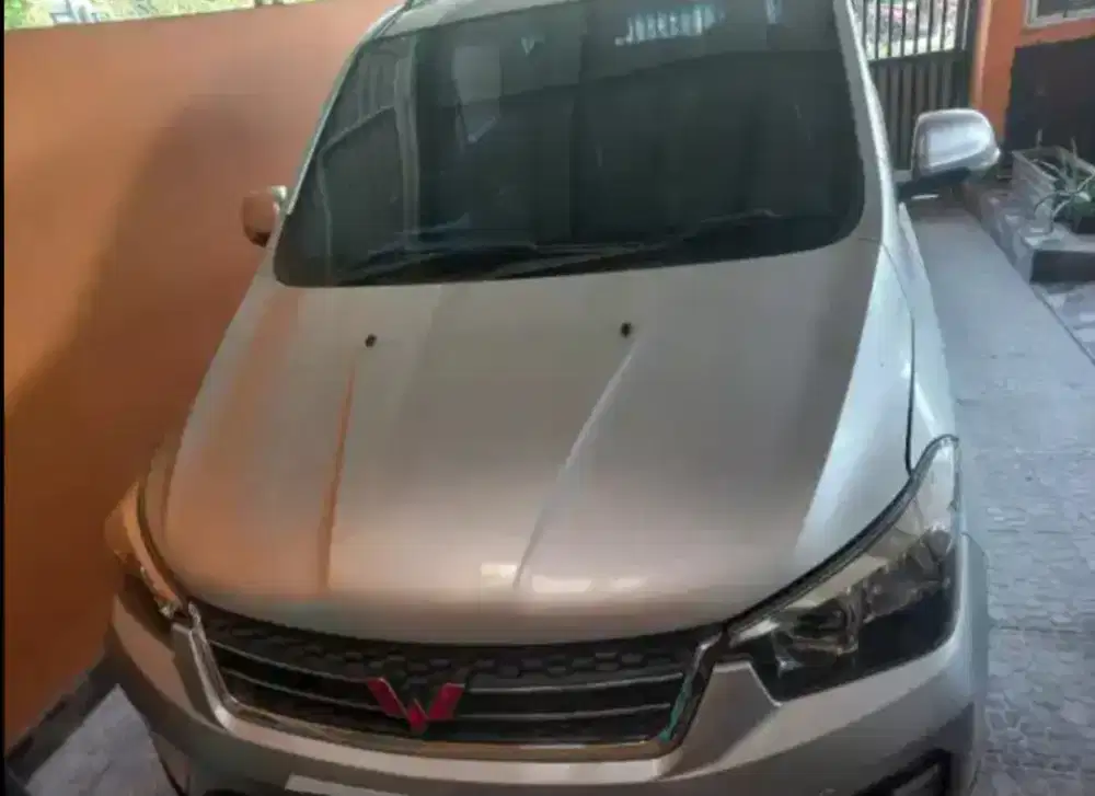 Wuling Confero S 1.5 L Lux MT 2018