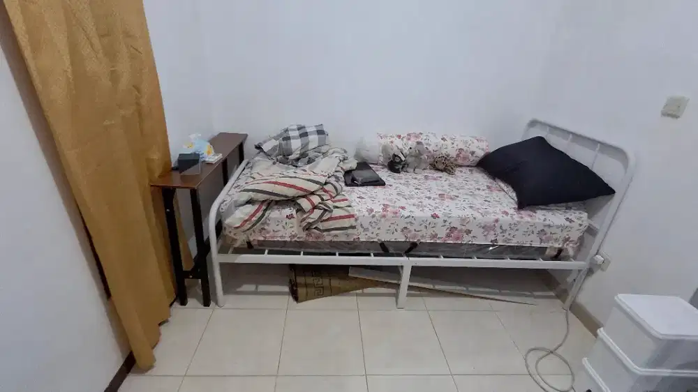 Dipan besi 90×200×34cm