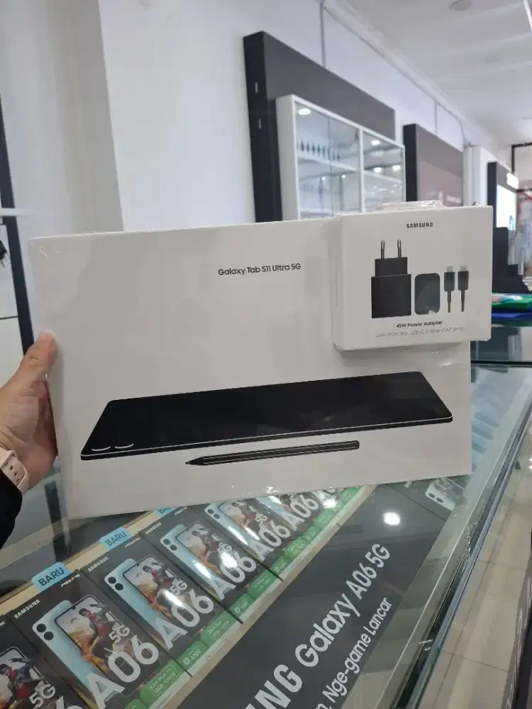 Samsung Galaxy Tab S11 Ultra 5G 12/256 Fee Keyboard + 45W gransi Resmi