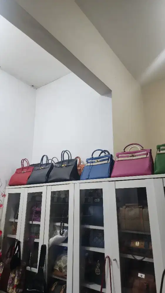 Jual beli tas branded chanel louis vuitton lv hermes dll