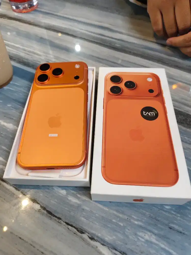 Iphone 17 garansi resmi