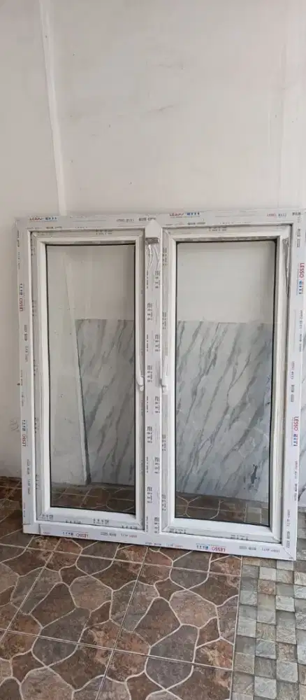 Jual Jendela PPVC LESSO EITI