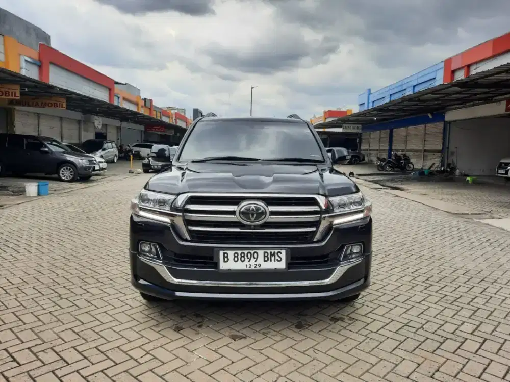 Toyota LC200 VXR Diesel 2019 Hitam VX-R LC 200 Land Cruiser