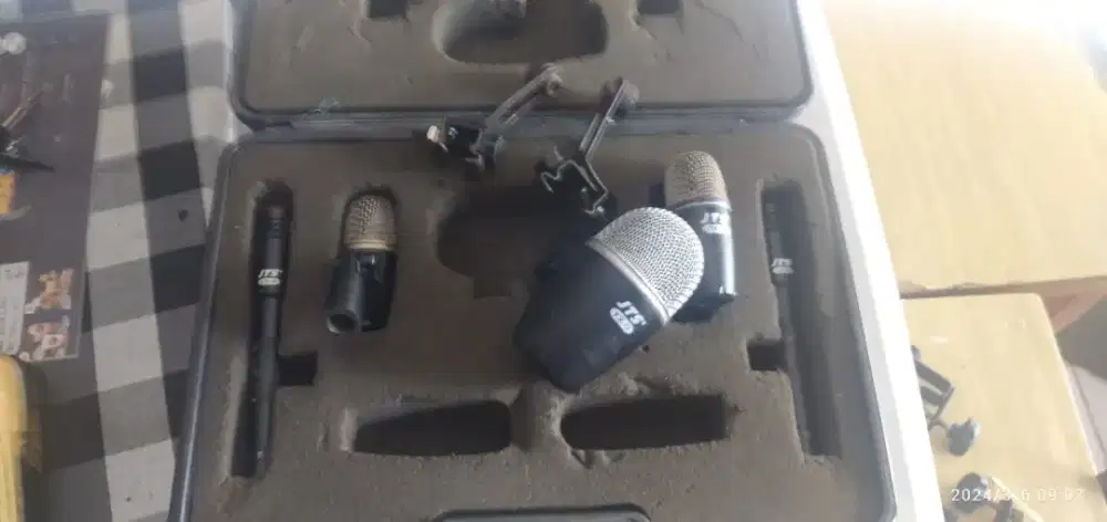 Mic drum Jts  hardcase