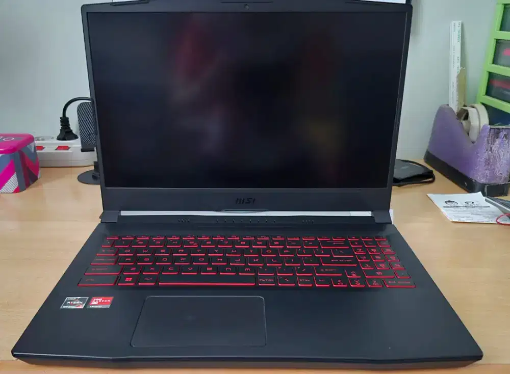 Jual laptop bekas MSI Bravo 15 B5DD