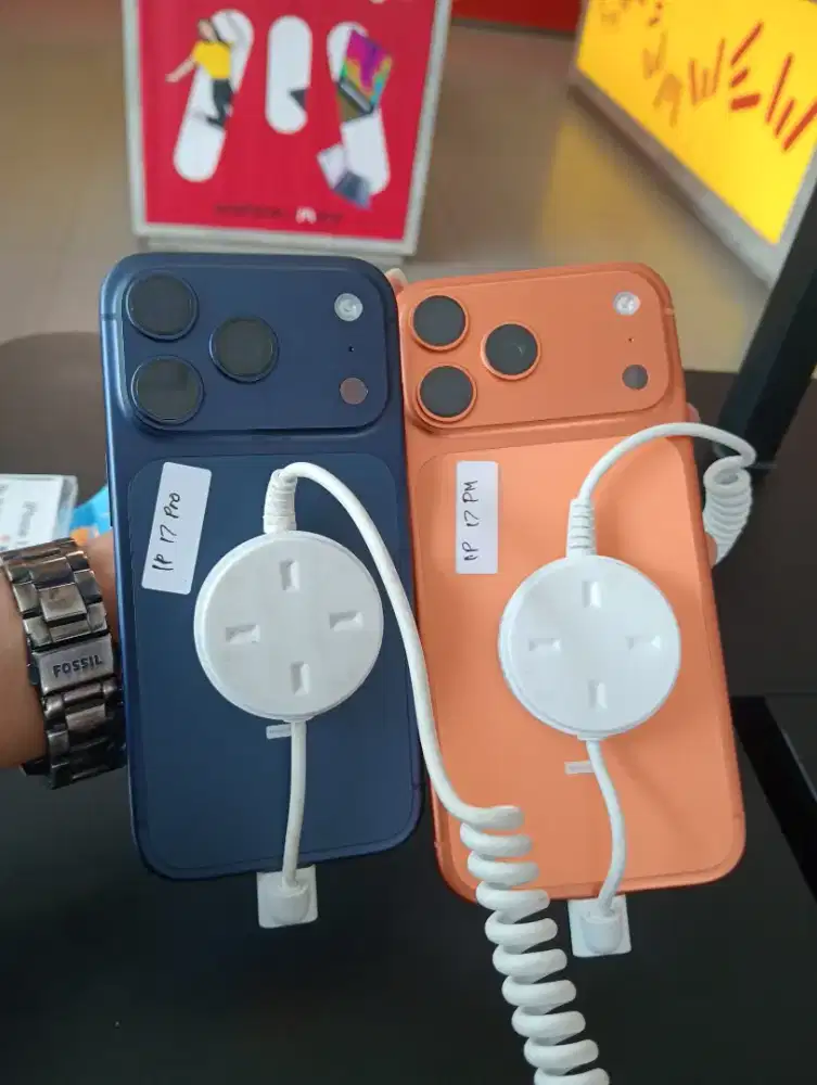 IPHONE 17 PRO 256 CB CC