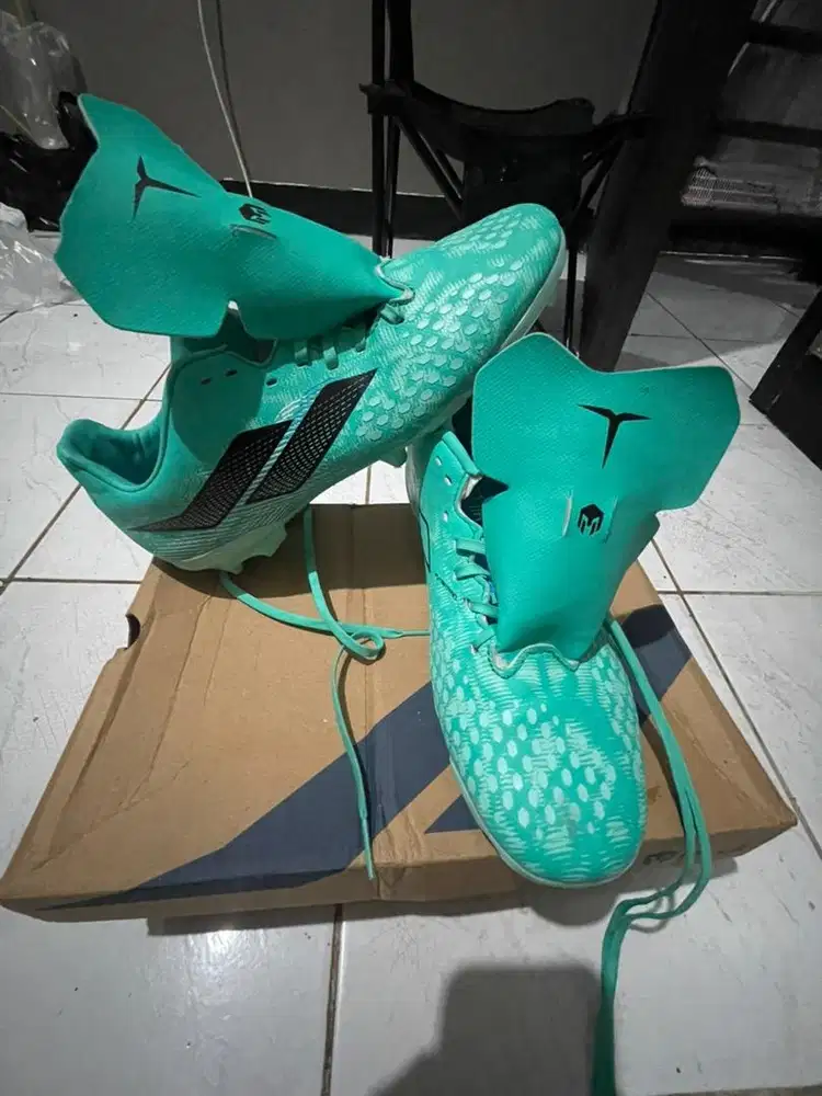 jual sepatu MILS TRITON, bekas seperti baru