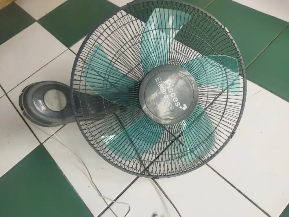 Kipas angin dinding 16 kuenceng