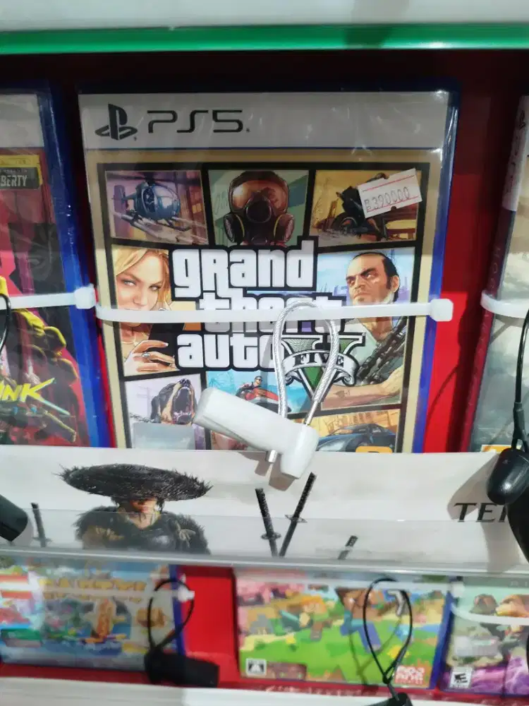 GRAND THEFT AUTO V