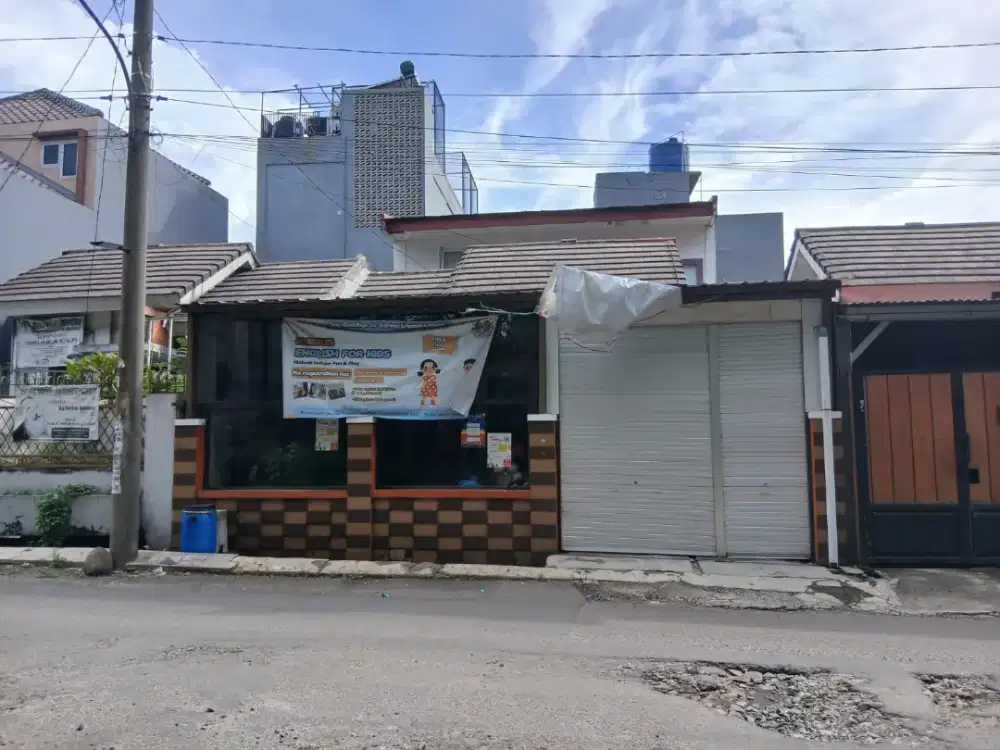 Tempat usaha toko swalayan minimarket alfamart atau indomaret GDC