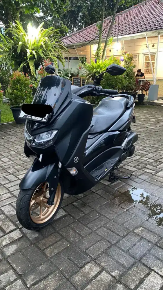 Nmax 2023 akhir connected keyless mulus