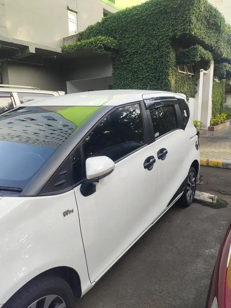 Toyota Sienta 2021 Bensin