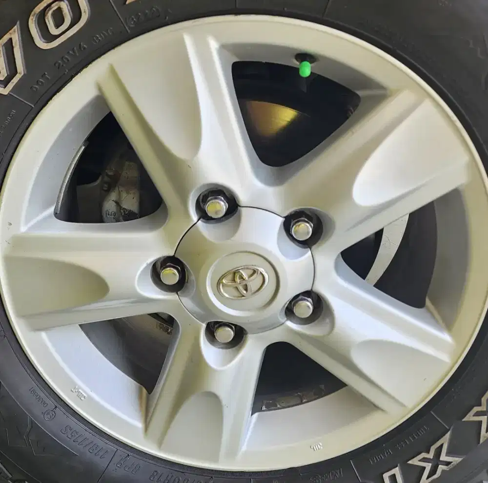 DIJUAL Velg Land Cruiser R.18 ORIGINAL