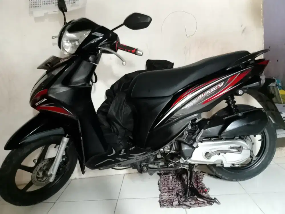 Jual cepat butuh uang hari ini honda spacy injek ss komplit
