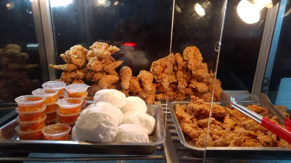 Lowongan crew fried ciken pinggiran