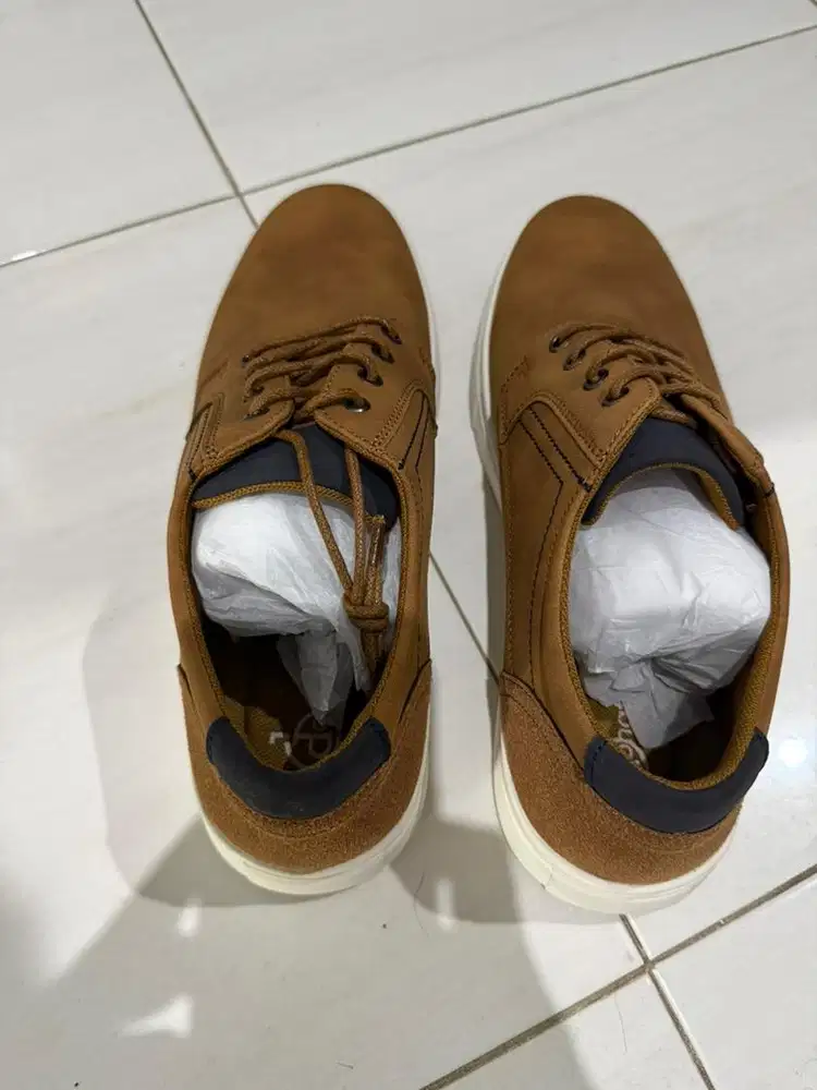 Sepatu Pria Donatello size 43