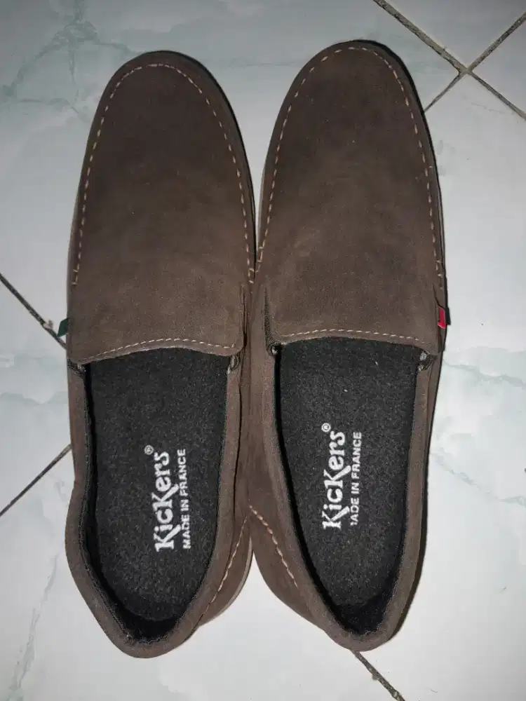 Sepatu Pria Kickers Size 43