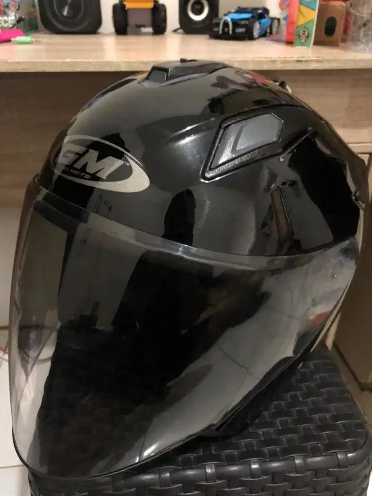 Jual Helm GM King Fighter Black Furry 98% Like New