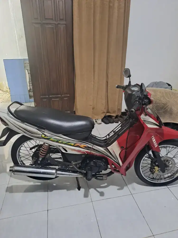 Jual Motor Vega R Tahun 2005 .
