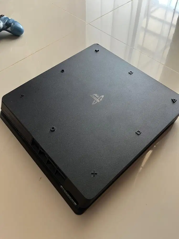 PS 4 slim ps4 slim 500 gb
