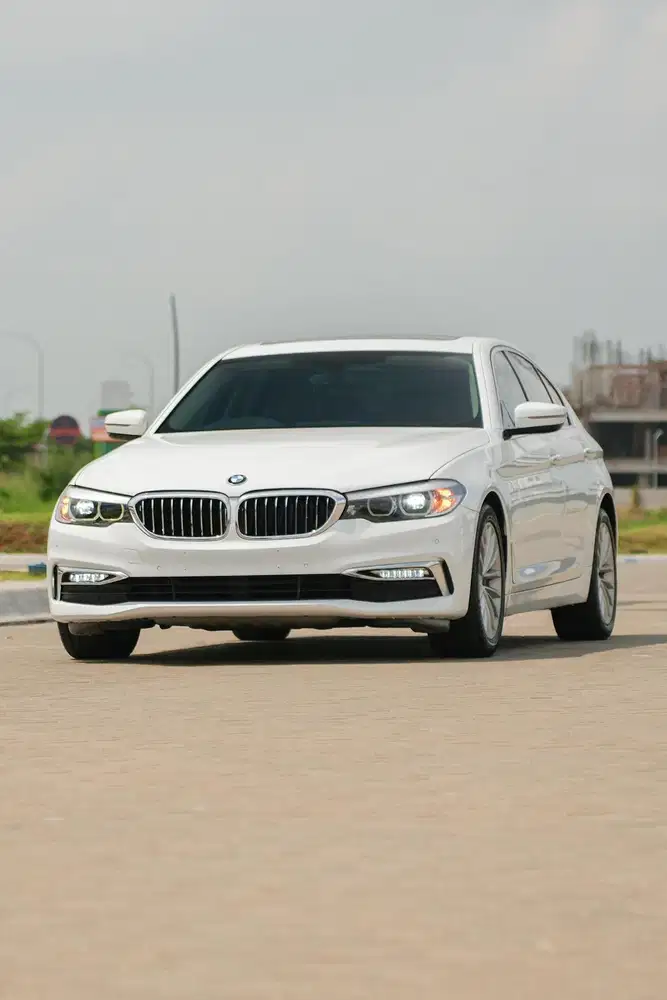 [ Full Fitur ] BMW 530i Luxury 2017 G30 mercy w213 E300