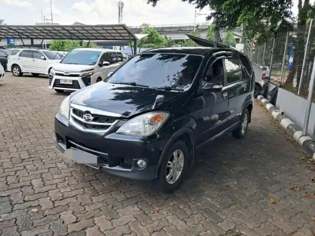 DP RENDAH Daihatsu Xenia 1.3 Xi Deluxe Bensin-MT 2009 SFUS