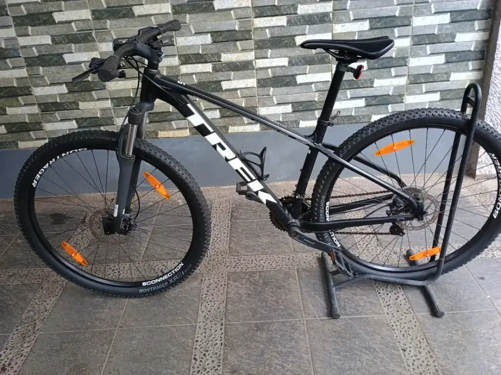 Trek Marlin 5 full ori 29er size M