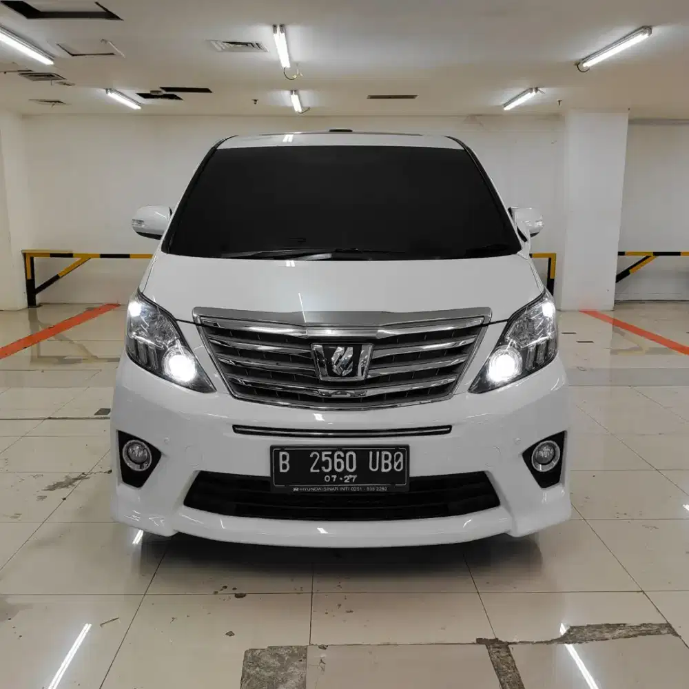 Toyota Alphard 2.4 SC NIK 2012 Putih