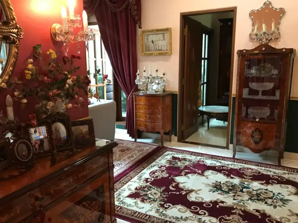 Rumah Bagus  dkt Sekolah Internasional,Stasiun,Tol Menteng Bintaro