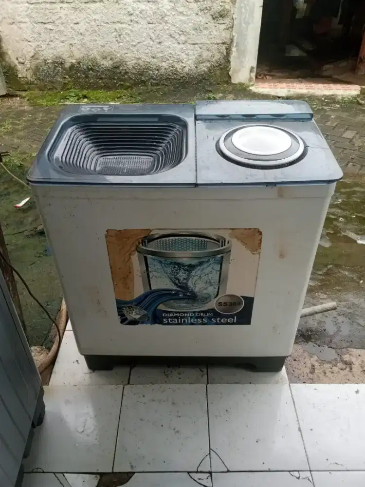mesin cuci 2 tabung merek Denpo