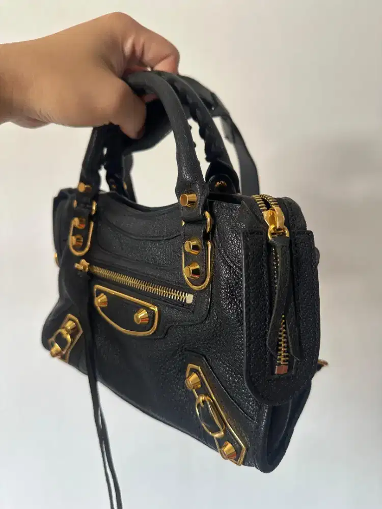 Balenciaga mini city