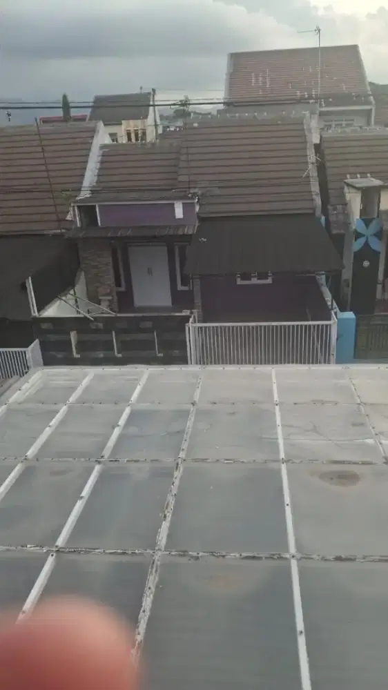 Dikontrakkan Rumah (tersedia AC)