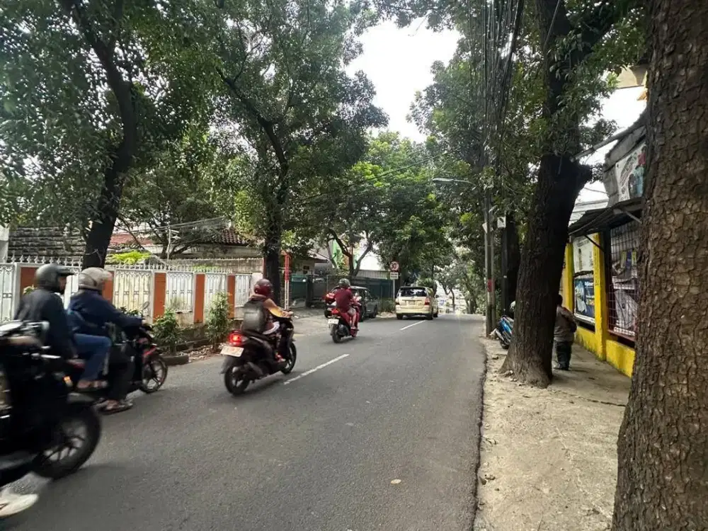 Tanah Luas Pinggir Jalan Haji Baping Ciracas Susukan Jakarta Timur