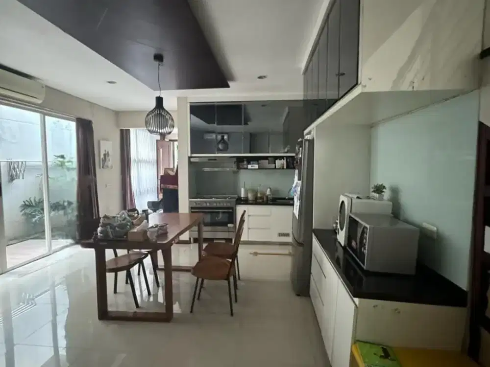 Rumah Graha Natura Carport 1 mobil Hadap Utara