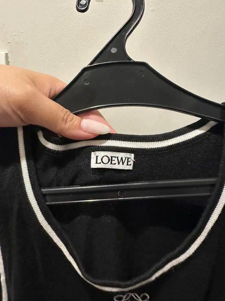 Loewe Top Knit Atasan Wanita Knit Branded
