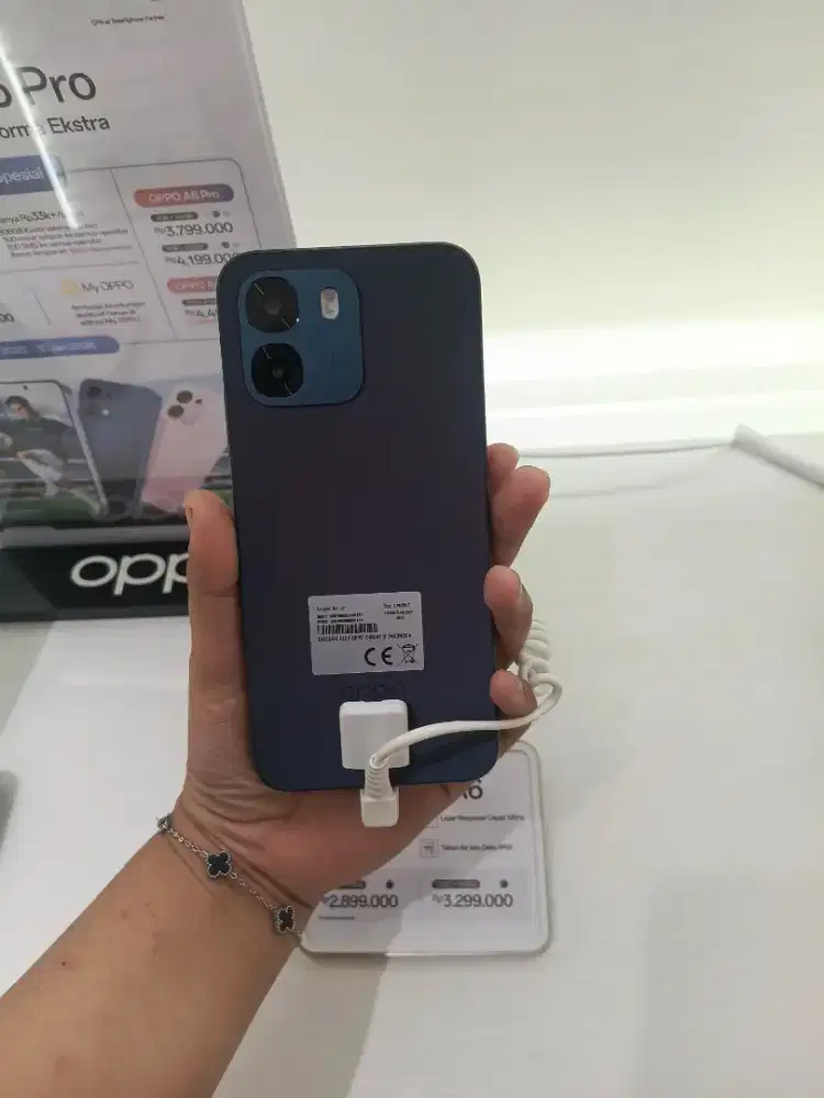 OPPO A6 12/256GB