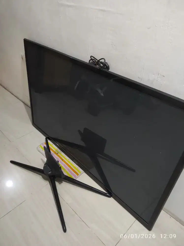 Samsung Plasma 60 Rusak Matot - Kelengkapan Utuh, Fisik Mulus